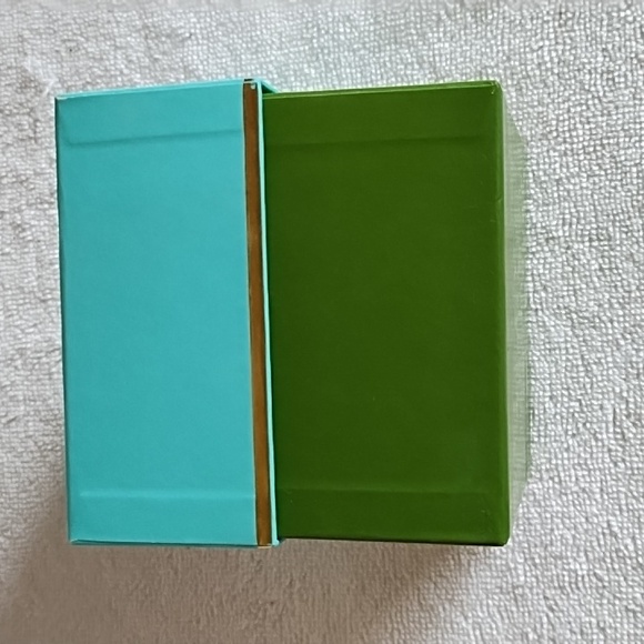 Kate Spade Watch Box - Picture 3 of 10